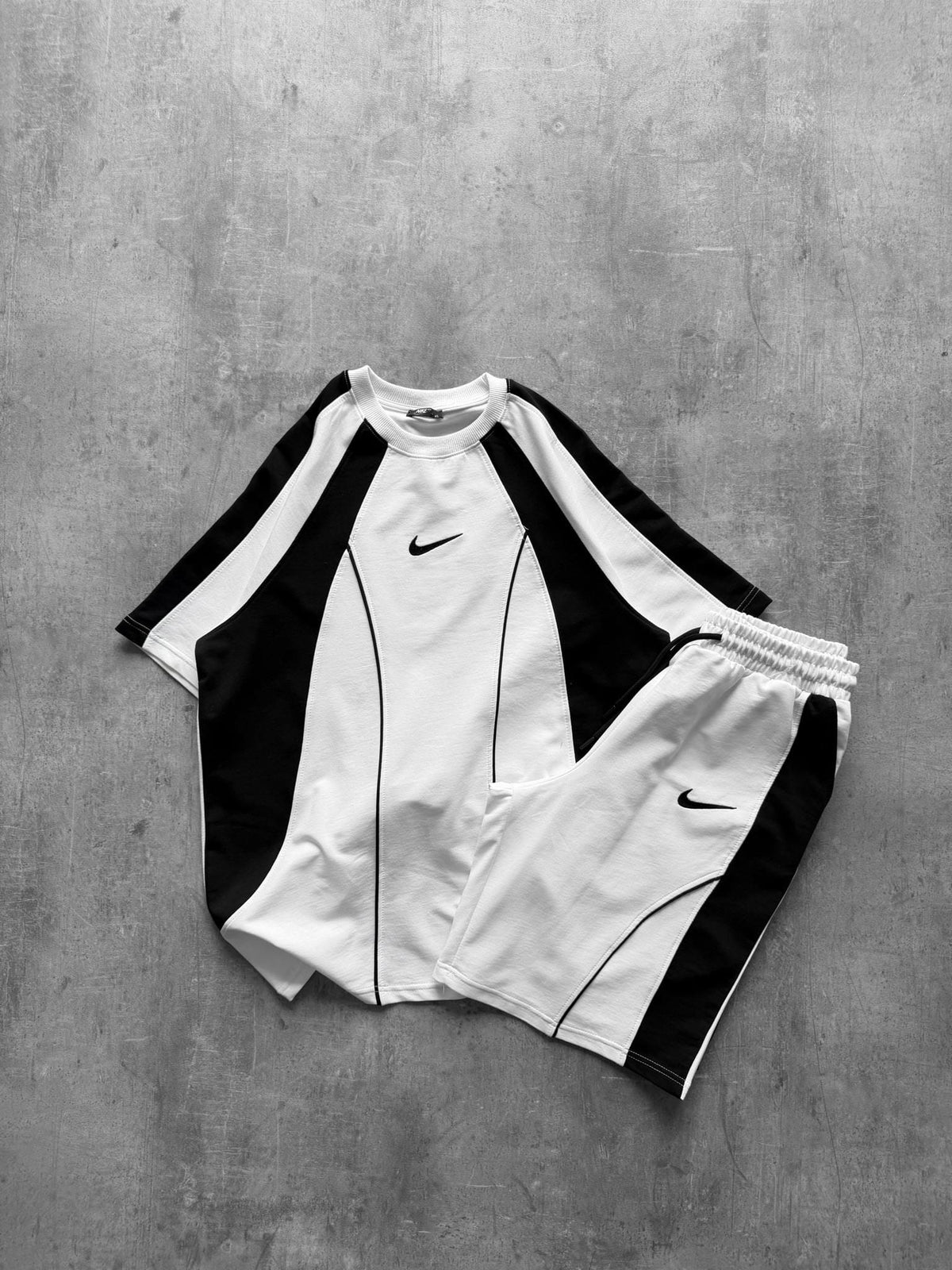 ⚫⚪ Oversize Şortlu Takım ⚪⚫
